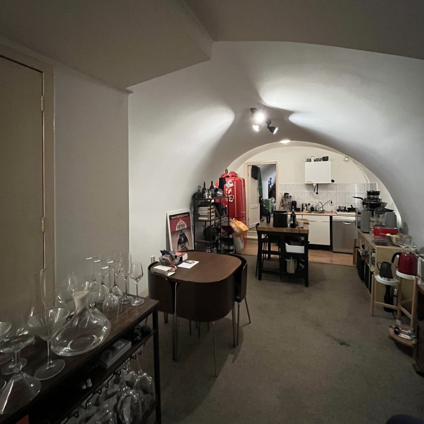 Te huur midden in het Centrum aan de Oudegracht een mooi 3-kamer appartement - Photo 1