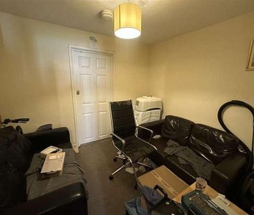 Portswood Road, Southampton, SO17 - Photo 1