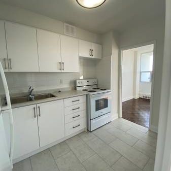 AVAILABLE NOW!!! 1-Bedroom Apartment - Photo 3