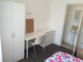 168 Edmund Road, Highfield - Photo 4