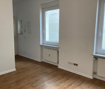 *Ideal für Pendler*Helles City-Appartement im sanierten Altbau mit ... - Photo 1