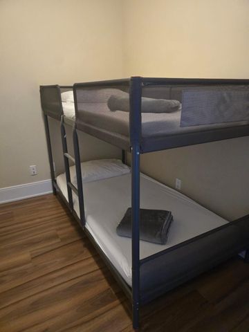 For Lease - 330 Burnhamthorpe Road Unit# 2410, Mississauga, Ontario - Photo 4