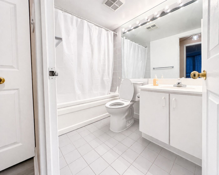 For Lease - 3605 Kariya Drive Unit# 1205, Mississauga, Ontario - Photo 3
