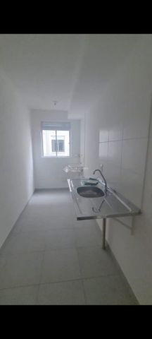 Apartamento com 2 quartos e 45m² para alugar em Centro, Canoas. - Foto 3