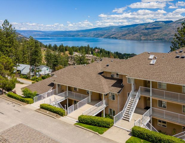 Perfection on Ponderosa – Peachland - Photo 1