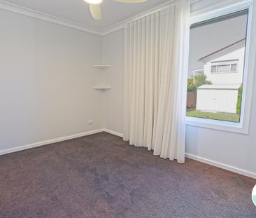 24 Lakeside Drive, Swansea NSW 2281 - House For Rent | Domain - Photo 4