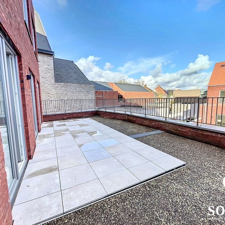 Nieuw appartement met 2 slaapkamers in Aalter, standaard afwerking, bouwjaar 2022, 95.82m² bewoonbare oppervlakte, 1 badkamer - Photo 1