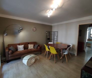 APPARTEMENT T3 MEUBLE AVEC GARAGE - Photo 2