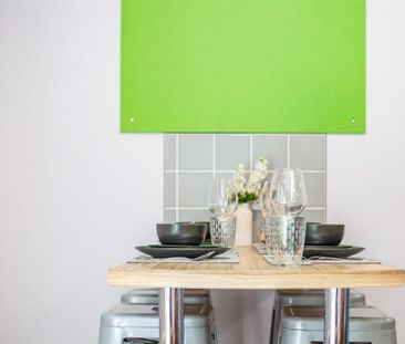1 bedroom in a flat share to rent - Photo 4