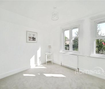 4 bedroom detached house to rent - Photo 6