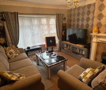 2 Victoria Gardens, Lurgan, Craigavon, BT67 9AZ - Photo 2