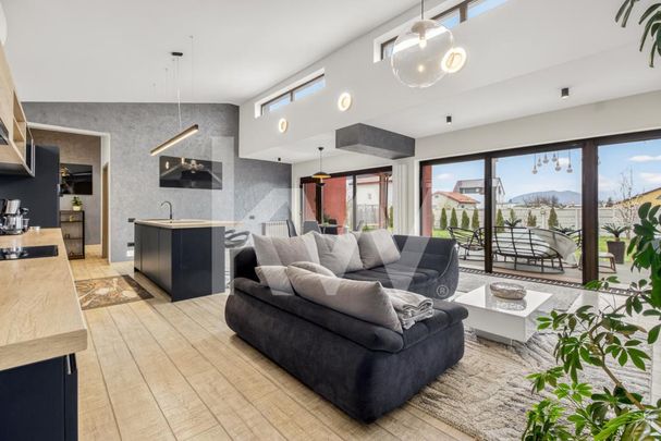 Închiriere casa modernă cu 3 camere, teren 1450 mp - zona Stupini, Brasov - Photo 1