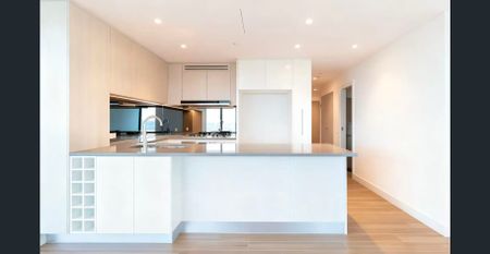 Modern Three-Bedroom Apartment in Rhodes Central with Harbour Bridge and City View!! - Photo 2