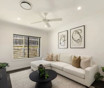 SINGLE LEVEL FAMILY HOME - Photo 5