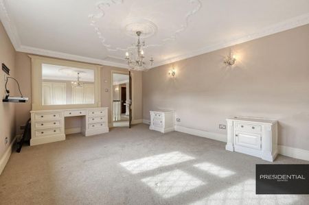 6 bedroom detached house to rent - Photo 3