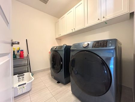 For Lease - 131 Beaveridge Avenue, Oakville, Ontario - Photo 5