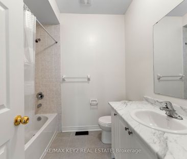 For Lease - 175 Hartney Drive, Richmond Hill, Ontario - Photo 6
