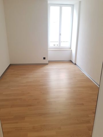 Charmant appartement de 3 pièces avec balcon au centre du village - Photo 5