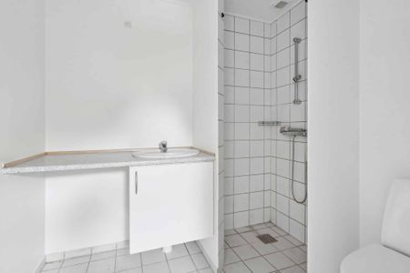 Dejligt rækkehus i grønt område og med 1. sal - Photo 5