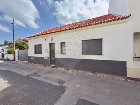 Moradia T2 em Setúbal - Photo 5