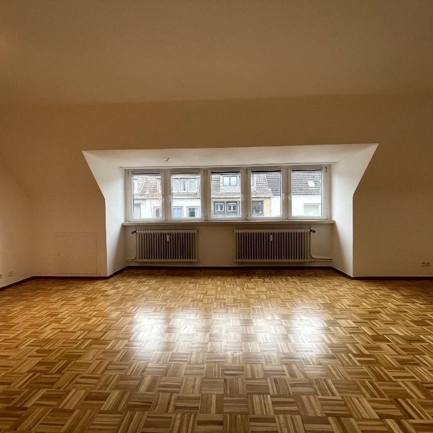 MÖBILIERTE 3 ZIMMER MASSIONETTE WOHNUNG IN KREFELDS INNENSTADT ZU VERMIETEN! - Photo 1