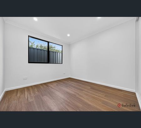9b Mercer Place, Thornlie, WA 6108 - Photo 5