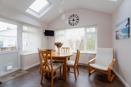 3 bedroom property to rent - Photo 3