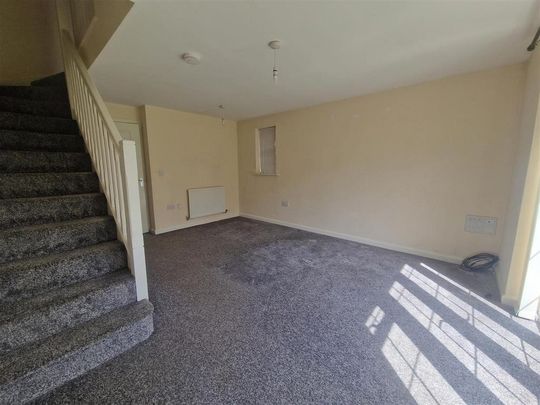 2 bedroom semi-detached house to rent - Photo 1