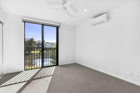 6/15 Cynthea Teague Crescent, - Photo 3