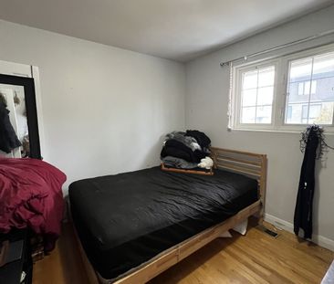 49 Meadowlands Drive West - Photo 1