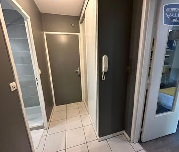 Location Appartement 1 pièce 30m² BOURG EN BRESSE 01000 - Photo 2