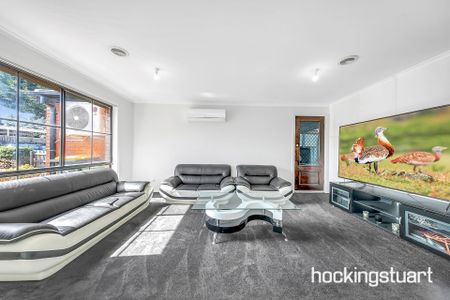 2 Neman Court, Roxburgh Park. - Photo 3