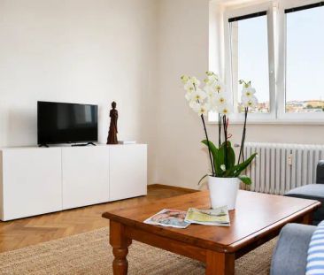 Pronájem bytu 2+1 po rekonstrukci, Vršovická 32, Praha 10 Vršovice - Photo 1
