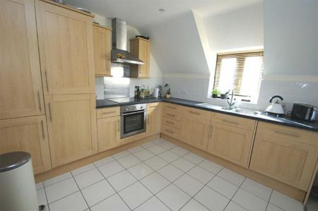 2 bedroom property to rent - Photo 5