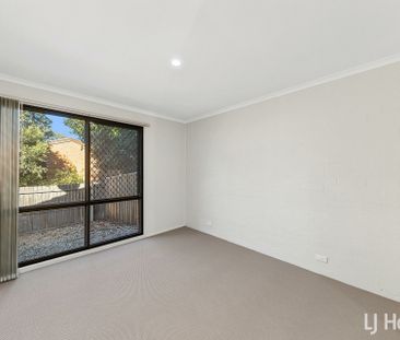 34 Enright Crescent, Florey ACT, Belconnen - Photo 4