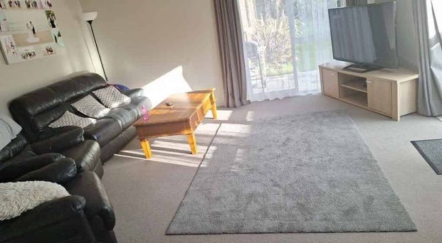 Stunning Home In Linden Grove - Photo 1