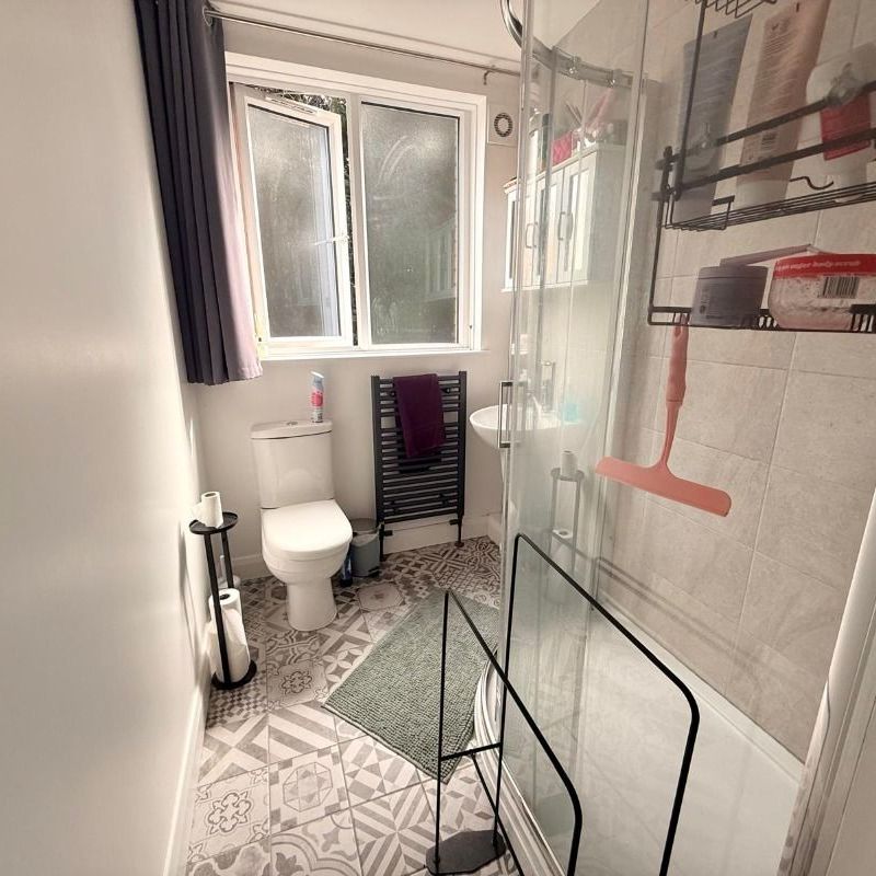 2B Windsor Court, Windsor Park,, Belfast BT9 6JE - Photo 1