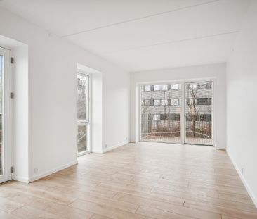 3-vær. lejlighed med egen altan - Photo 1