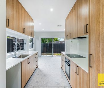 Brand New Luxury Granny Flat - Private, Modern & Spacious - Photo 5