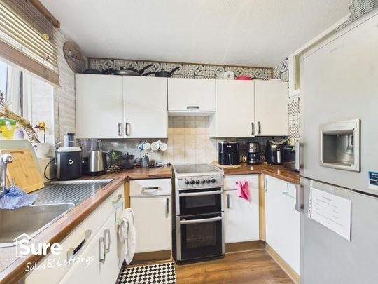 1 bedroom flat to rent - Photo 1