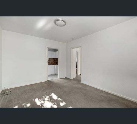 2/50 Wellington Street, St Kilda, Vic 3182 - Photo 3