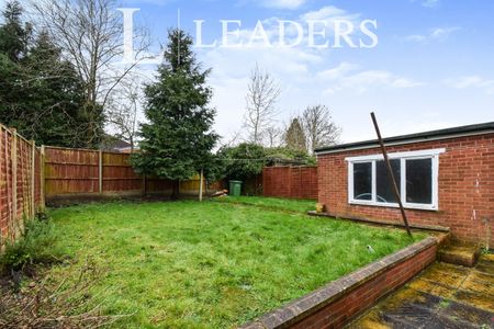2 bedroom bungalow to rent Ludlow Close, Oadby, Leicester, LE2 - Photo 4