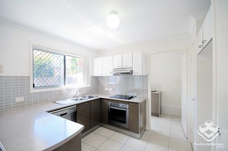 Fabulous home in great location - Photo 4