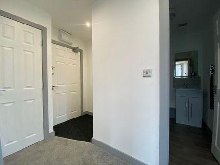 Green Lane, Leeds, Yeadon - Photo 5