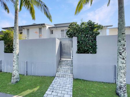 Great Location in the Heart of Cotton Tree! - Photo 5
