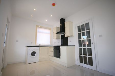 92 Rutherglen Street, Belfast, BT13 3LS - Photo 5