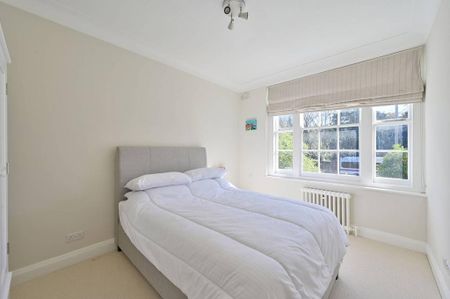 3 bedroom flat to rent - Photo 2