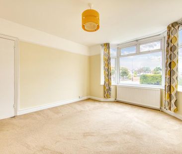 4 bedroom semi-detached house to rent - Photo 5