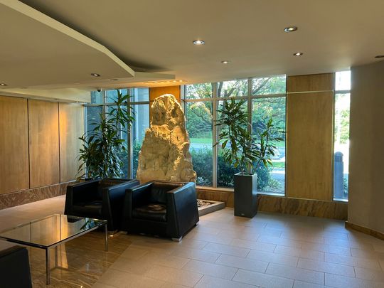 For Lease - 2121 Lake Shore Boulevard Unit# 1102, Toronto, Ontario - Photo 1