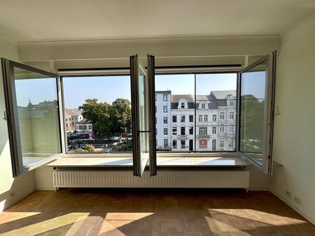 Appartement te huur - Foto 3
